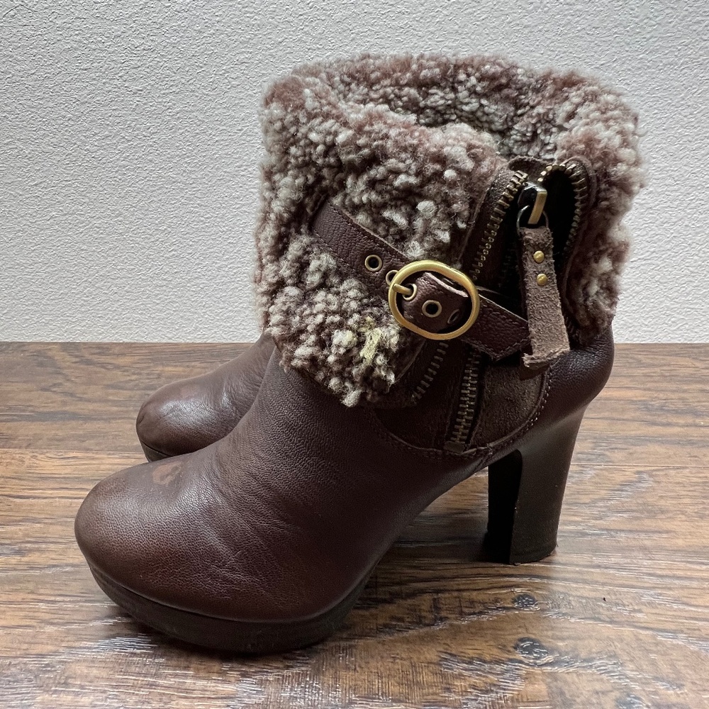 UGG Scarlett Brown Leather Sherpa Heeled Women's Boots Size 8 1005648